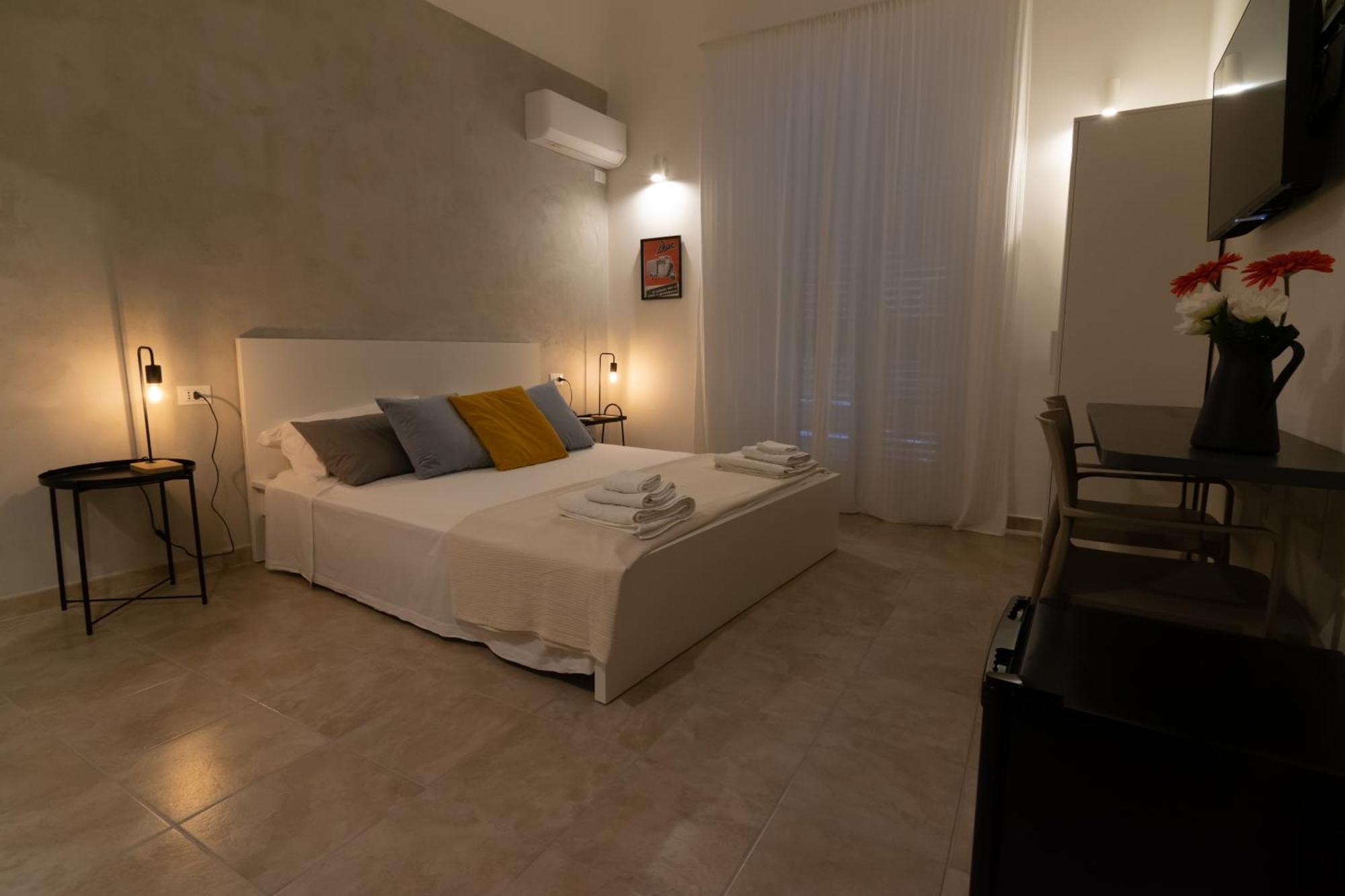 R-Home Exclusive Rooms Катания Экстерьер фото